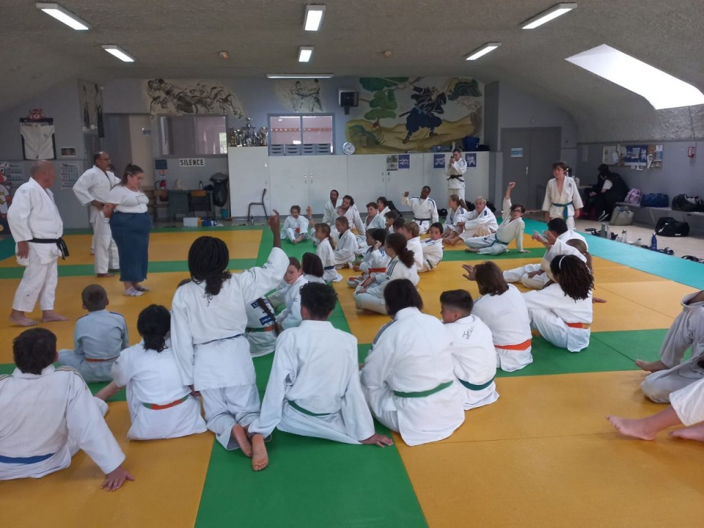 Image de l'actu 'STAGE DEPARTEMENTAL ARBITRAGE & ECOLE D´ARBITRAGE'
